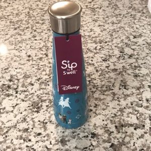 NWT Sip by S’Well Disney frozen waterbottle